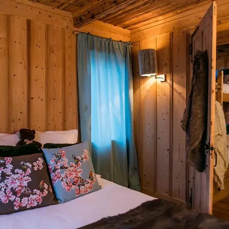 La Ferme Des Lombardes By Casalero Chalet